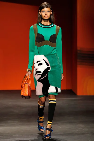 Look 21